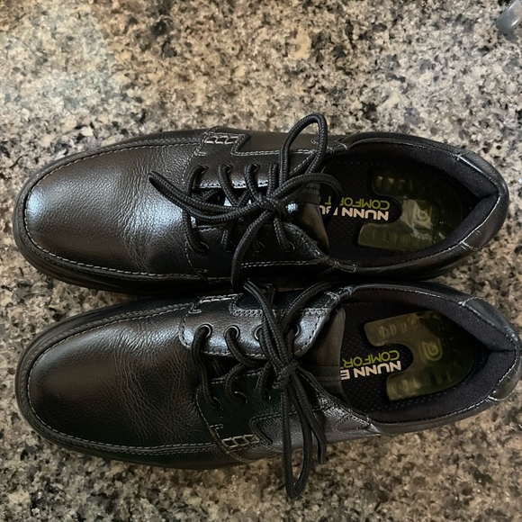 Men’s black Nunn Bush dress shoes . - Picture 4 of 5